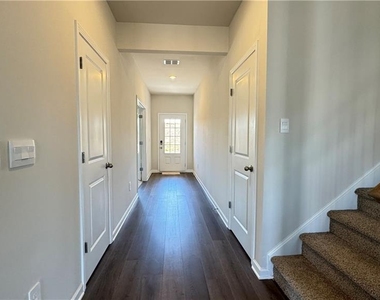 228 Water Oak Way - Photo Thumbnail 1
