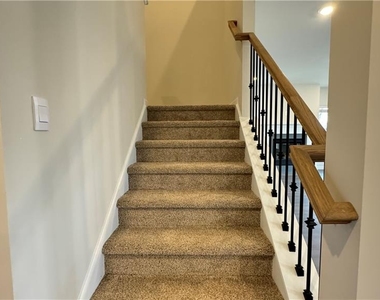 228 Water Oak Way - Photo Thumbnail 14