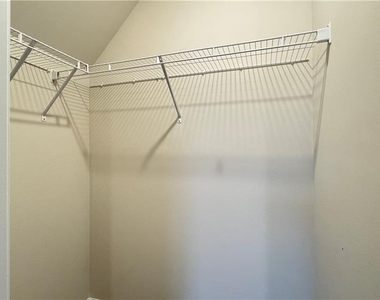 228 Water Oak Way - Photo Thumbnail 21