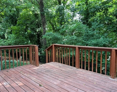 2380 Newport Landing - Photo Thumbnail 28