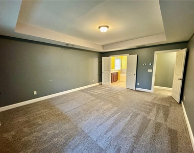 1514 Chelsea Falls Lane - Photo Thumbnail 15