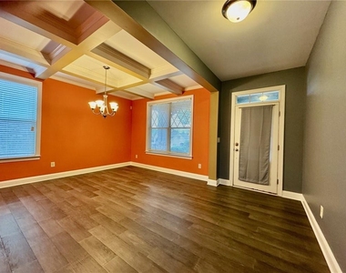 1514 Chelsea Falls Lane - Photo Thumbnail 2