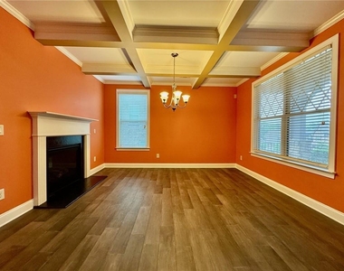 1514 Chelsea Falls Lane - Photo Thumbnail 1