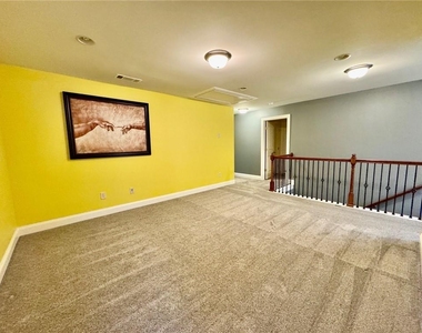 1514 Chelsea Falls Lane - Photo Thumbnail 23