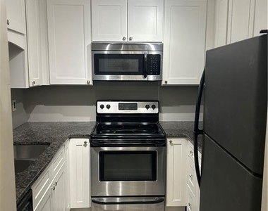 5031 Bell Drive Se - Photo Thumbnail 6