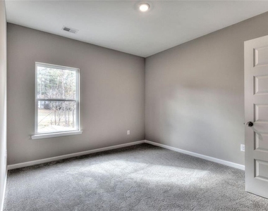 106 Belmont Lane - Photo Thumbnail 8