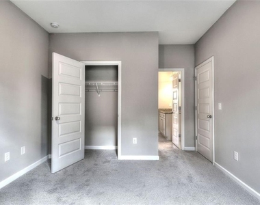 106 Belmont Lane - Photo Thumbnail 9