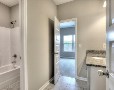 106 Belmont Lane - Photo Thumbnail 11