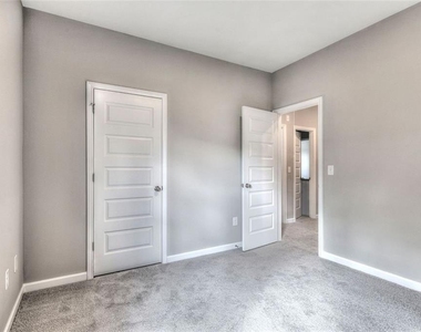 106 Belmont Lane - Photo Thumbnail 7