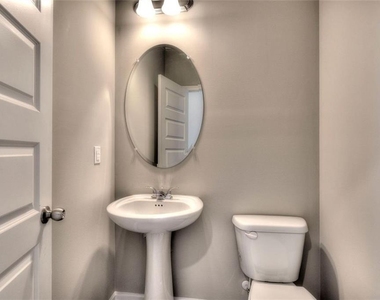 106 Belmont Lane - Photo Thumbnail 5