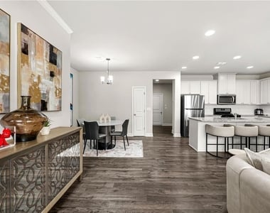 791 Belrose Drive - Photo Thumbnail 5