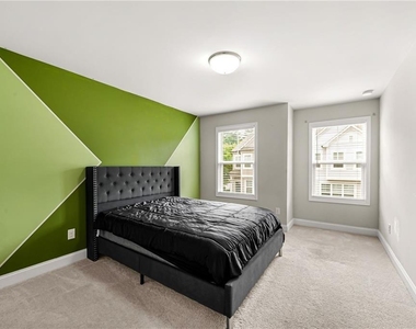 791 Belrose Drive - Photo Thumbnail 17