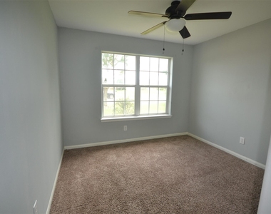 6958 Chessgate Falls Lane - Photo Thumbnail 14