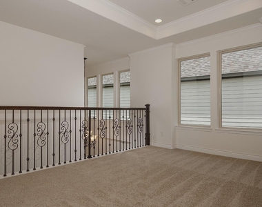 34 Daffodil Meadow Place - Photo Thumbnail 14