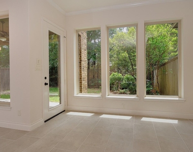 34 Daffodil Meadow Place - Photo Thumbnail 11