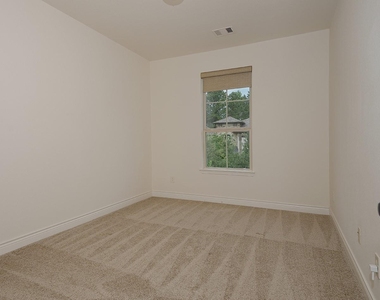 34 Daffodil Meadow Place - Photo Thumbnail 22