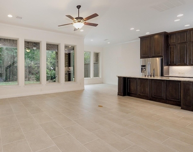 34 Daffodil Meadow Place - Photo Thumbnail 4