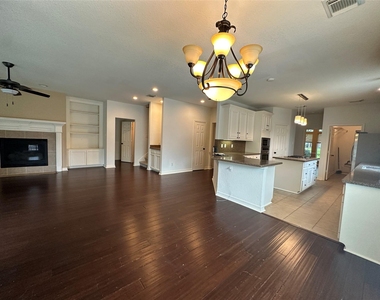 3206 Oakland Drive - Photo Thumbnail 17