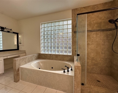 3206 Oakland Drive - Photo Thumbnail 25