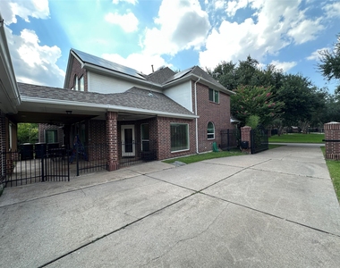 3206 Oakland Drive - Photo Thumbnail 41