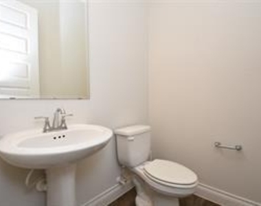 4525 Silver Pine Ct - Photo Thumbnail 13