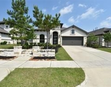 4525 Silver Pine Ct - Photo Thumbnail 6