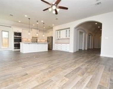 4525 Silver Pine Ct - Photo Thumbnail 37