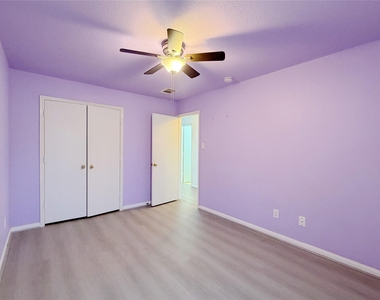 4707 Meadowthorn Court - Photo Thumbnail 30