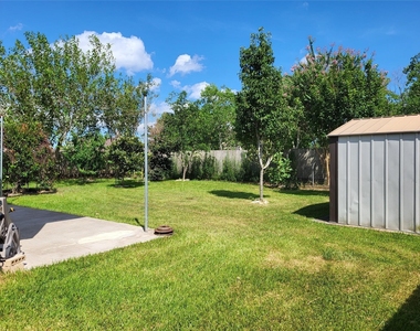 4707 Meadowthorn Court - Photo Thumbnail 35