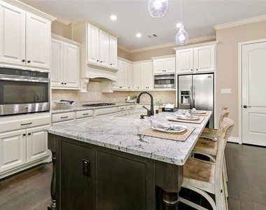 68 Daffodil Meadow Place - Photo Thumbnail 14