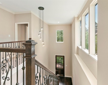 68 Daffodil Meadow Place - Photo Thumbnail 16