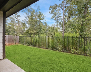 1600 Portia Lane - Photo Thumbnail 15