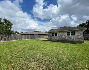 1303 Sigma Street - Photo Thumbnail 3