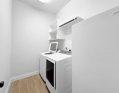 28173 Knight Peak Drive - Photo Thumbnail 15