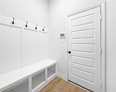 28173 Knight Peak Drive - Photo Thumbnail 14