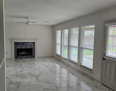 23510 Stratsborough Drive - Photo Thumbnail 13
