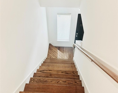 3846 Center Street - Photo Thumbnail 30