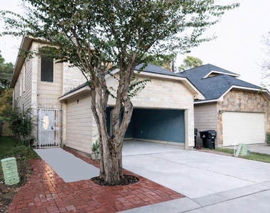 10904 Panther Court - Photo Thumbnail 2