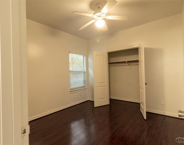 10904 Panther Court - Photo Thumbnail 16