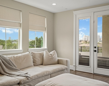 1812 Rosedale Street - Photo Thumbnail 12