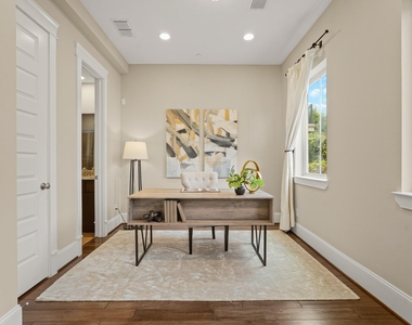 1812 Rosedale Street - Photo Thumbnail 1