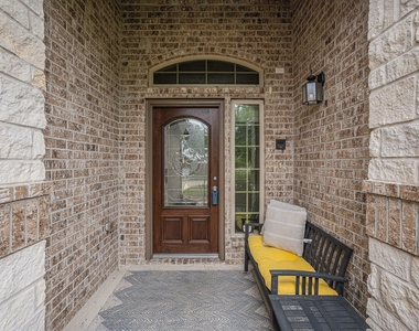 2449 Pamplona Lane - Photo Thumbnail 2