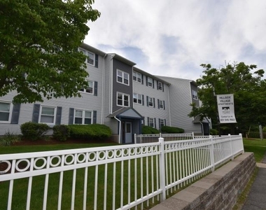 821 Plainfield St - Photo Thumbnail 3