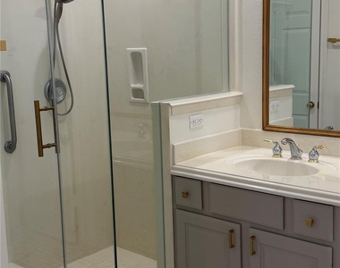 13722 Aspen Cove Drive - Photo Thumbnail 16
