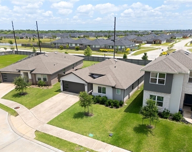 1134 Della Lane - Photo Thumbnail 27