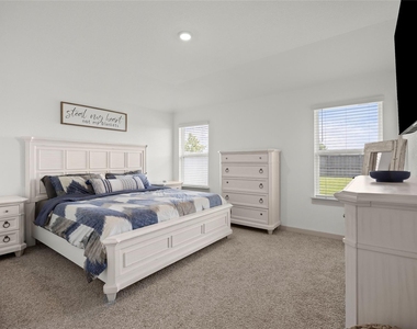 1134 Della Lane - Photo Thumbnail 14