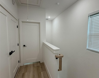 2706 Cochran Street - Photo Thumbnail 29