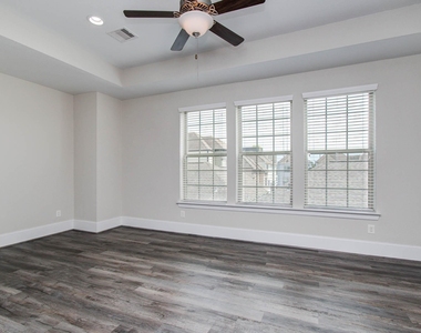 11023 Acorn Falls Drive - Photo Thumbnail 21