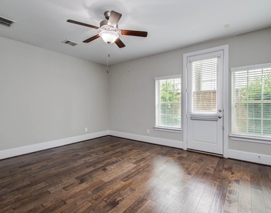 11023 Acorn Falls Drive - Photo Thumbnail 5