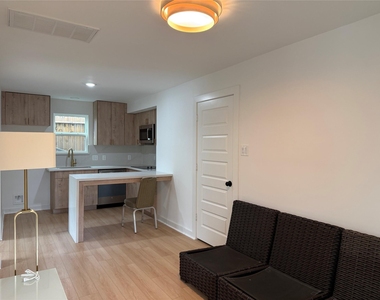 3617 Rosalie Street - Photo Thumbnail 1